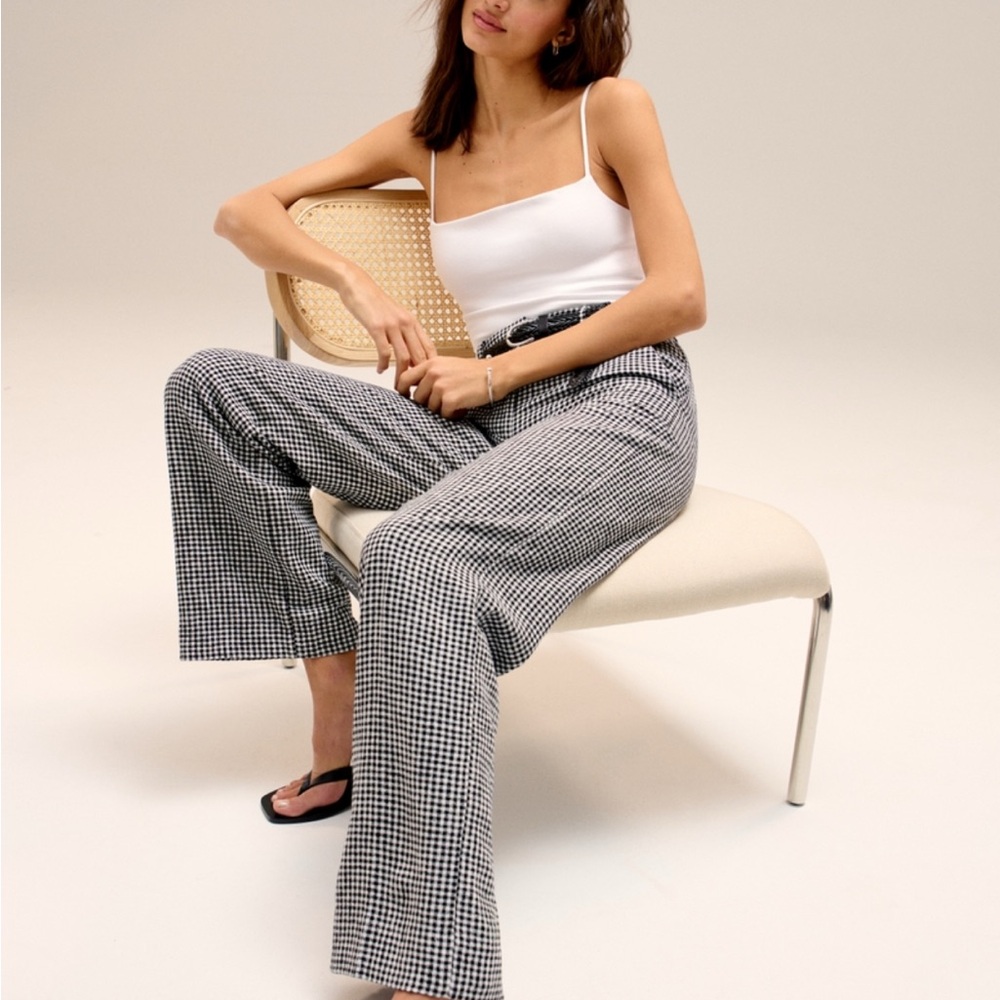 Abercrombie & Fitch Tailored Linen-Blend Wide Leg Pant 24/00R